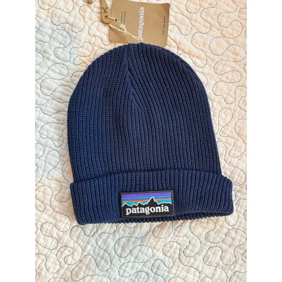 Patagonia Kids Logo Beanie  Navy Blue Cuffed Knit Hat P-6 Logo One Size - Picture 2 of 3